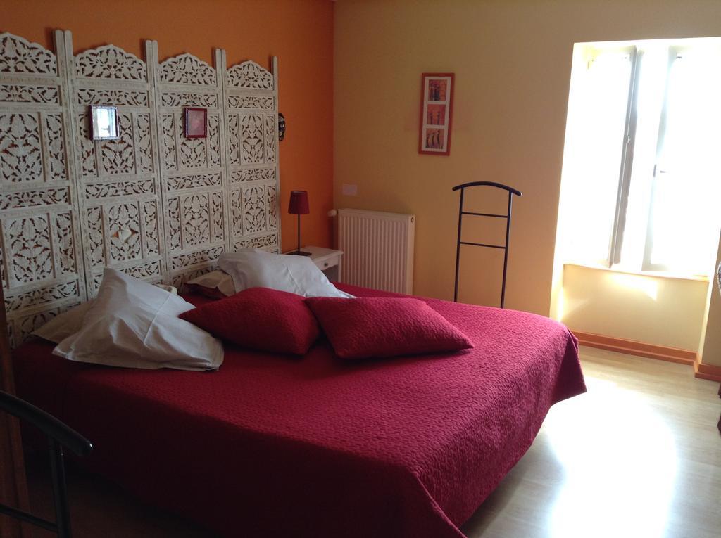 Chambres D'Hotes L'En Haut Des Vignes Mérignac Zimmer foto